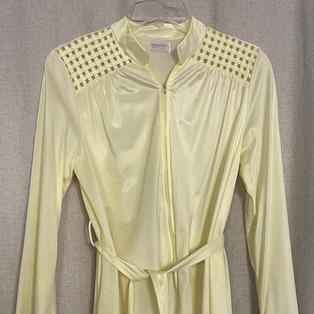 Vintage Maidenform Womens Small Sheer‎ Nightgown Full Zip Small Yellow